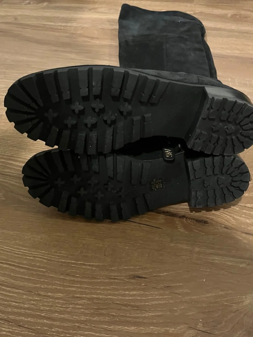 Sw amber boots